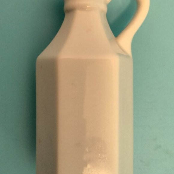 White Ceramic Cruet Vinegar Oil Vintage Pottery China Pourer Stopper Xcell - Picture 15 of 16